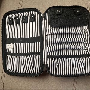RAD REV Make up bag